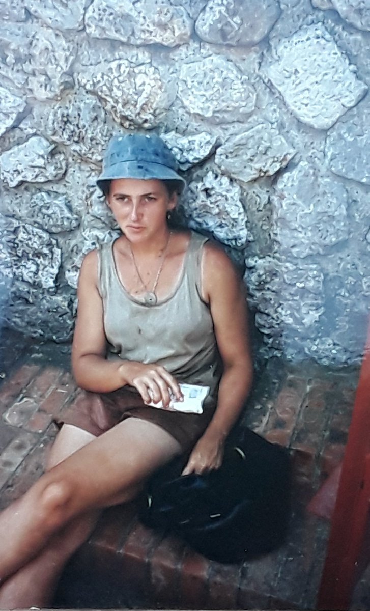 #MeAt20 (ish) one grubby digger either at Rocca San Silvestro or Cosa, can't remember which. I wish I still had that hat!