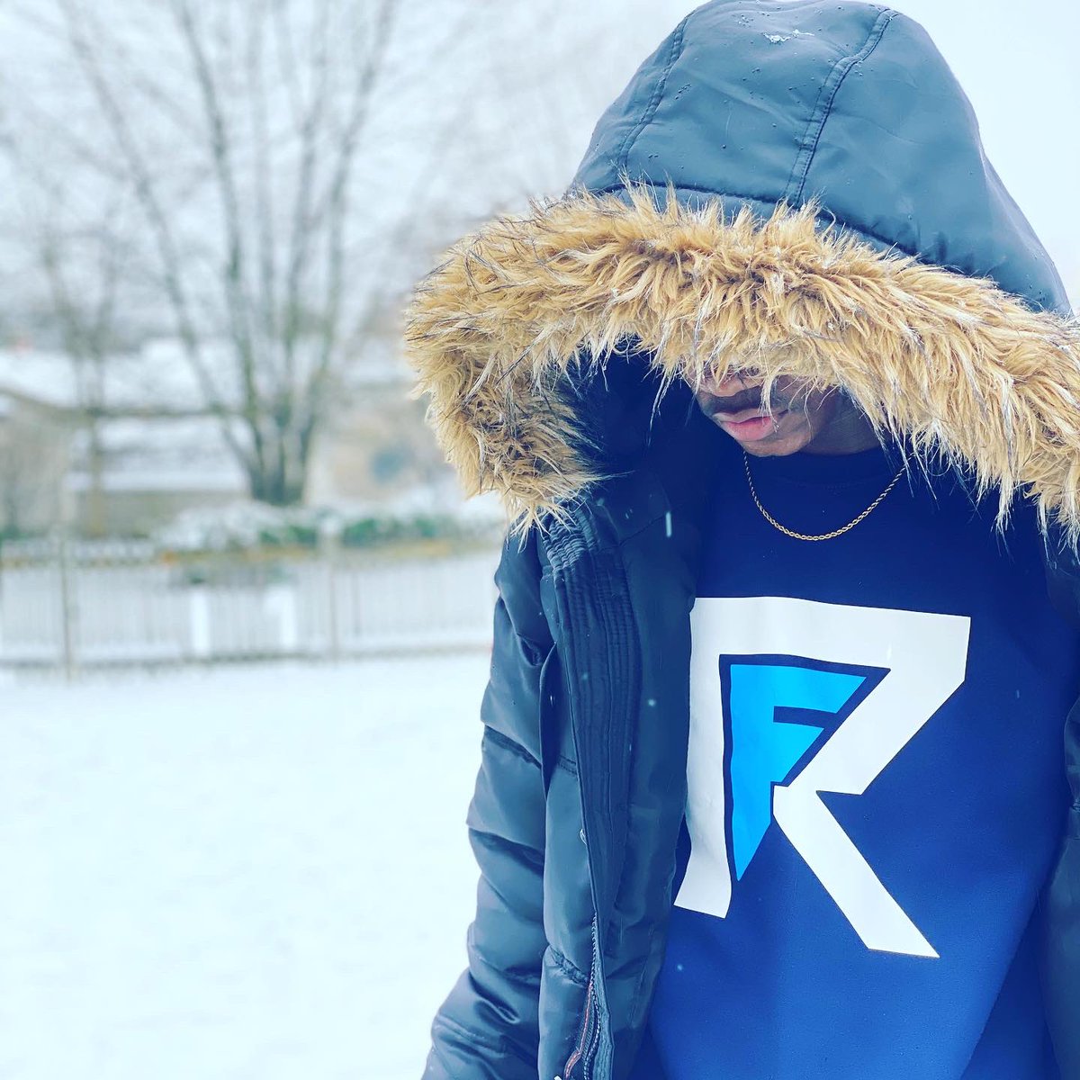 NaliRf's tweet photo. 🥶🥶 https://t.co/bxjlUatNq0