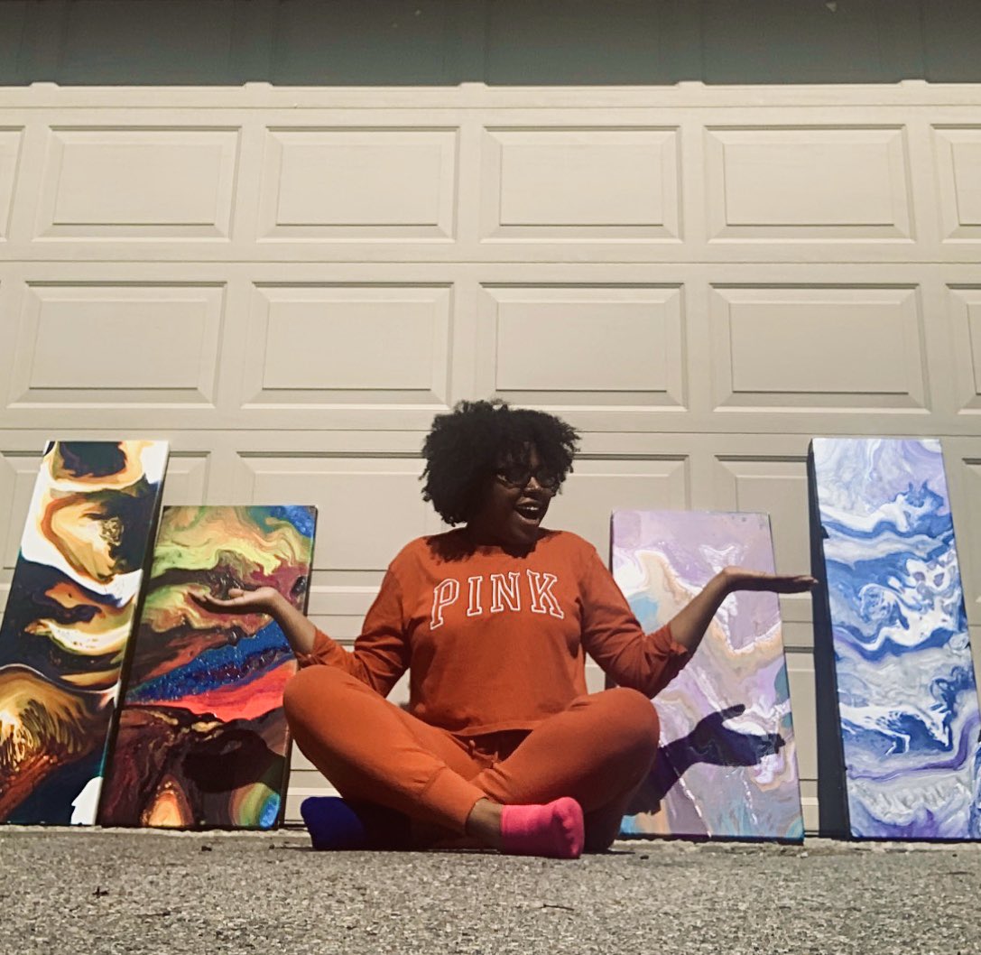 osucsw's tweet photo. BSSW student Ernna Williams shares some light on this #FeelGoodFriday, encouraging others to find happiness and self-care in their creativity! #SWNeverStops https://t.co/pNiSpibFpL