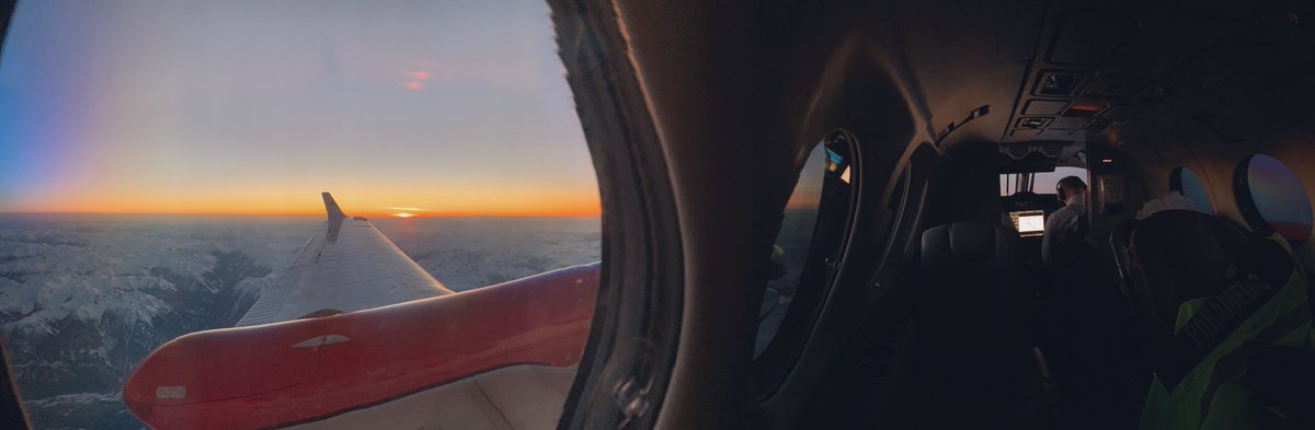 EphemeralECG's tweet photo. Shout out to our #criticalcare #airambulance #pilots. Daily they brave weather, tight approaches, &amp; infectious diseases.

Our rotary &amp; fixed-wing pilots are the link between definitive healthcare and remote communities across #BritishColumbia. 

@HeliJet @BC_EHS @critcare_medics https://t.co/bi9jJGwCNe
