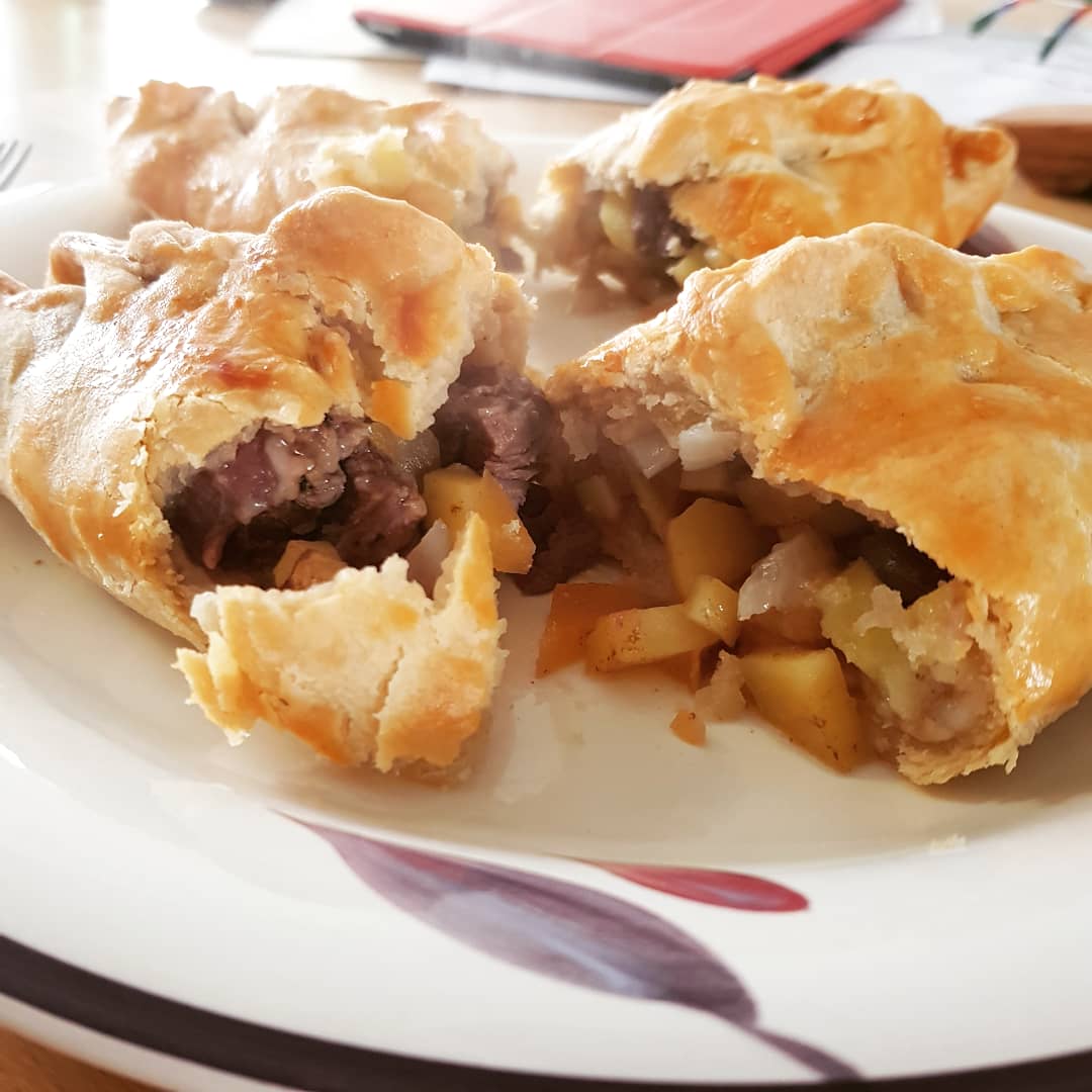 NickWood77's tweet photo. Made our own piece of Cornwall today. Flipping delicious! #LockdownCornwall #YorkshirePasties 😃 https://t.co/adkhuJU2tl