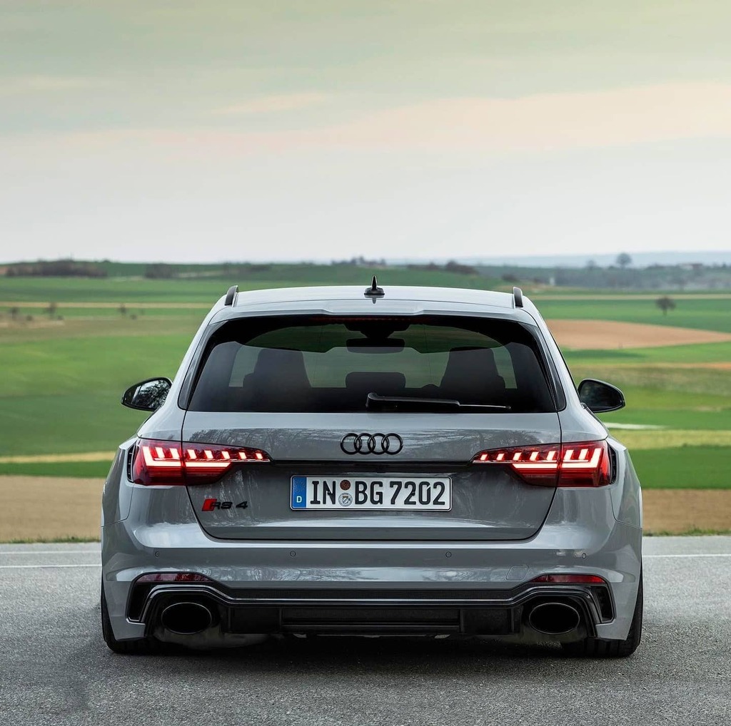 Camp_allroad's tweet photo. RS ποΈ Fooooouuurrr | Share @audi.clique | #campallroad #Audi #RS4 #Avant #wagoon #quattro #wagonsteez #audipixs #wagonation #wagonsdaily #audi_official #audigramm #Audiforlife #audicarsworld #audizine #audiloverr #fourtitude #quattroworld #auditography https://t.co/l7nd518zrt https://t.co/J2E2RS9Z21