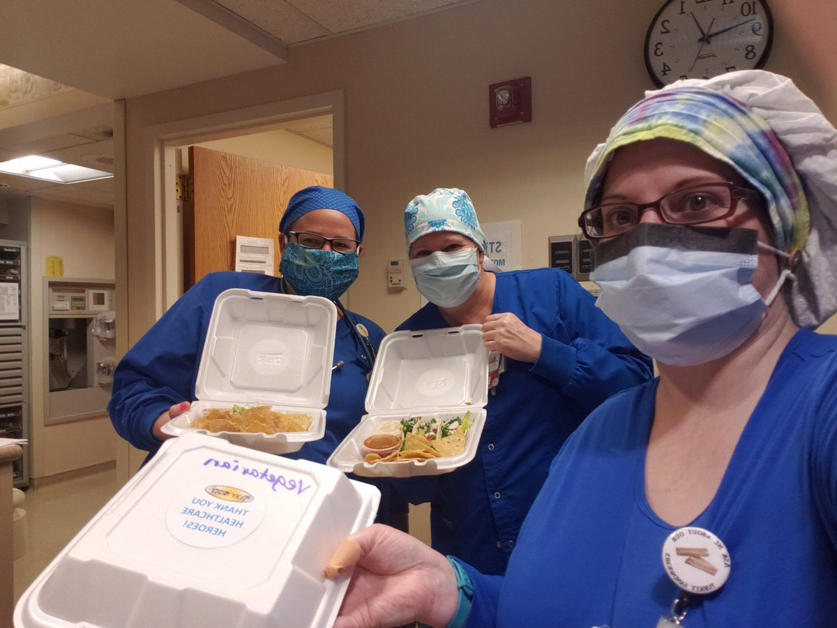 Noblesville Teachers’ Forum members provided meals today for Riverview staff fighting the pandemic in our community. We are so thankful for all you’re doing! (More surprises to come for others soon!) ❤️ #RedforEd #unionstrong  <a href="/ISTAmembers/">Indiana State Teachers Association (ISTA)</a>  <a href="/NobSchools/">Noblesville Schools</a>