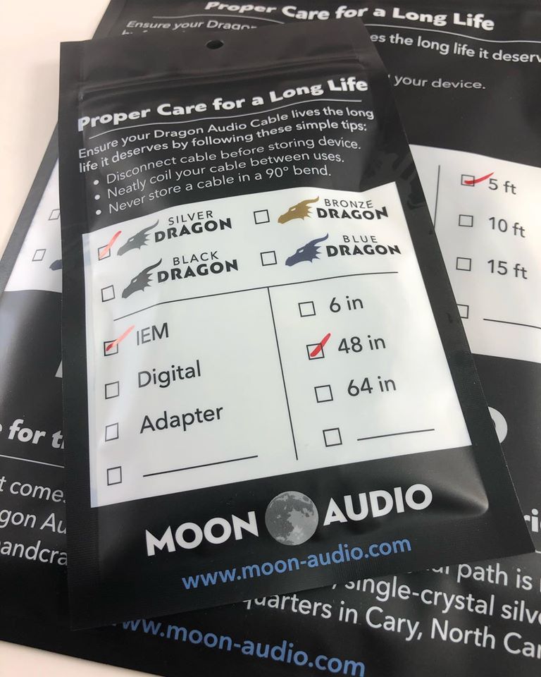 moonaudio's tweet photo. What do you all think of the new Dragon Cable bags??? Need any new cables??? 🙃😉🤘😎 #dragoncables #hackyourheadphones #tgif #bags #FridayMotivation https://t.co/2xeR1Sf4gZ