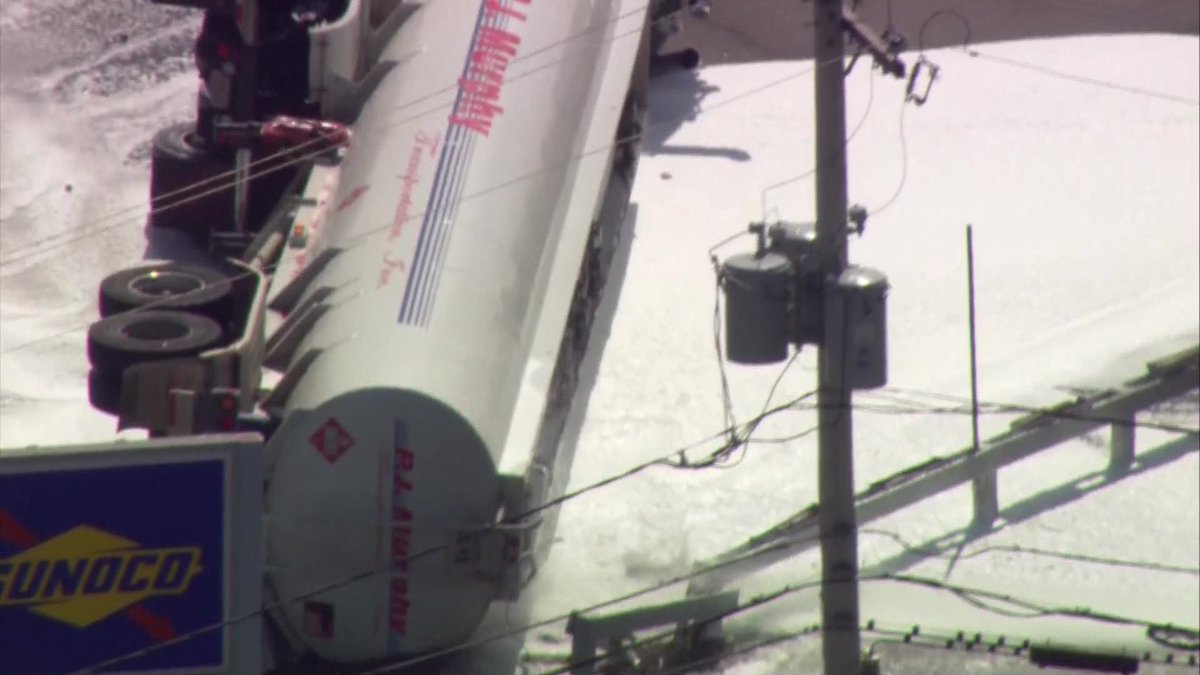Sky 5 over a tanker truck rollover crash in #Revere. Fuel is leaking ...