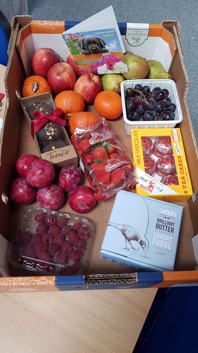 OakOmega's tweet photo. @beadlamgrange thank you for the donation of fruit and lovely treats. It is much appreciated https://t.co/R6JC29YocR