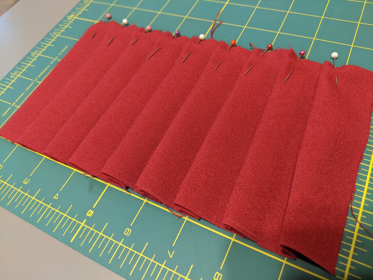 PodgekinnCos's tweet photo. Prepping some samples for my Intro to Pleating panel coming up next week for #virtualcomiccon2020
My iron dripped on the box pleats. 😑 https://t.co/6oKjkQ0WCF