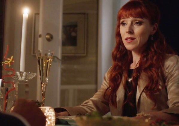 doesn’t really look like a hex bag but i love this outfit so much