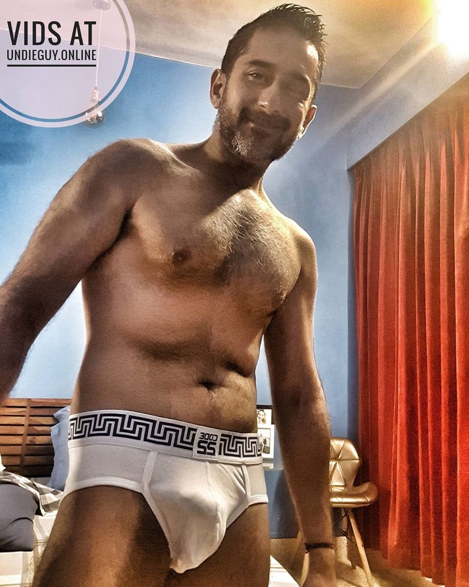 code22men's tweet photo. #CODE22MEN White Undies are always a classic. - @undieguy1 https://t.co/MrfEHSikWQ