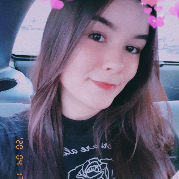lynchgirlz's tweet photo. ellyn sendo a pessoa mais linda e fofinha do mundo, eu amo esse anjinho 😔🥺💜 #FanforceSelcaDay
#girlkind @_girlkind https://t.co/sRkGdoeu3N