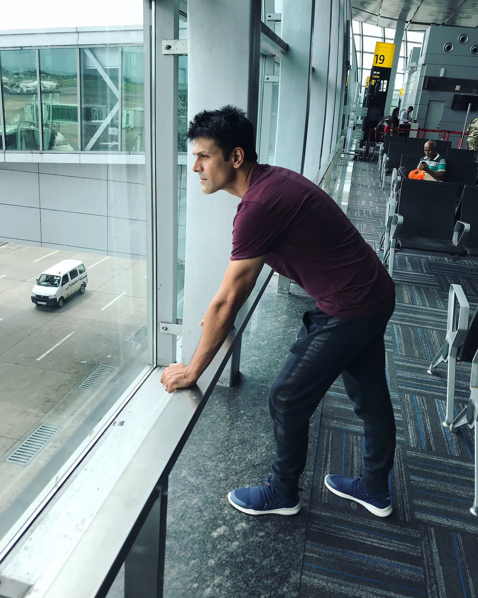 AbhishekSinghOF's tweet photo. Reminiscing the good ol’ days when we would go travelling without a thought in the world.. *sigh* 😌 
The better we all follow the #lockdown  measures, the sooner we can get back to this .. #staystrong &amp; #stayin ! ✊🏼
~
#lockdowndiaries #throwback #Corona #Lockdown2 https://t.co/RyV6HZ0qjC