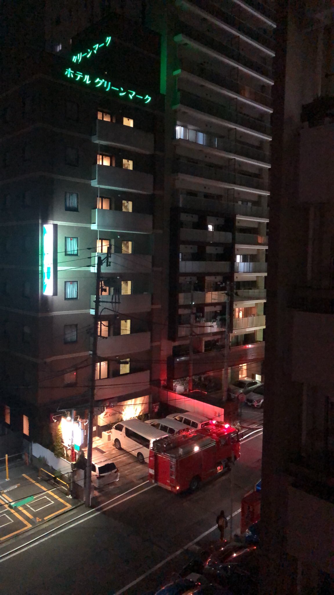 Taku 仙台ビジネスホテル駅前 火災発生 火災 仙台ビジネスホテル駅前 仙台 仙台コロナ T Co Cofozpb8 Twitter