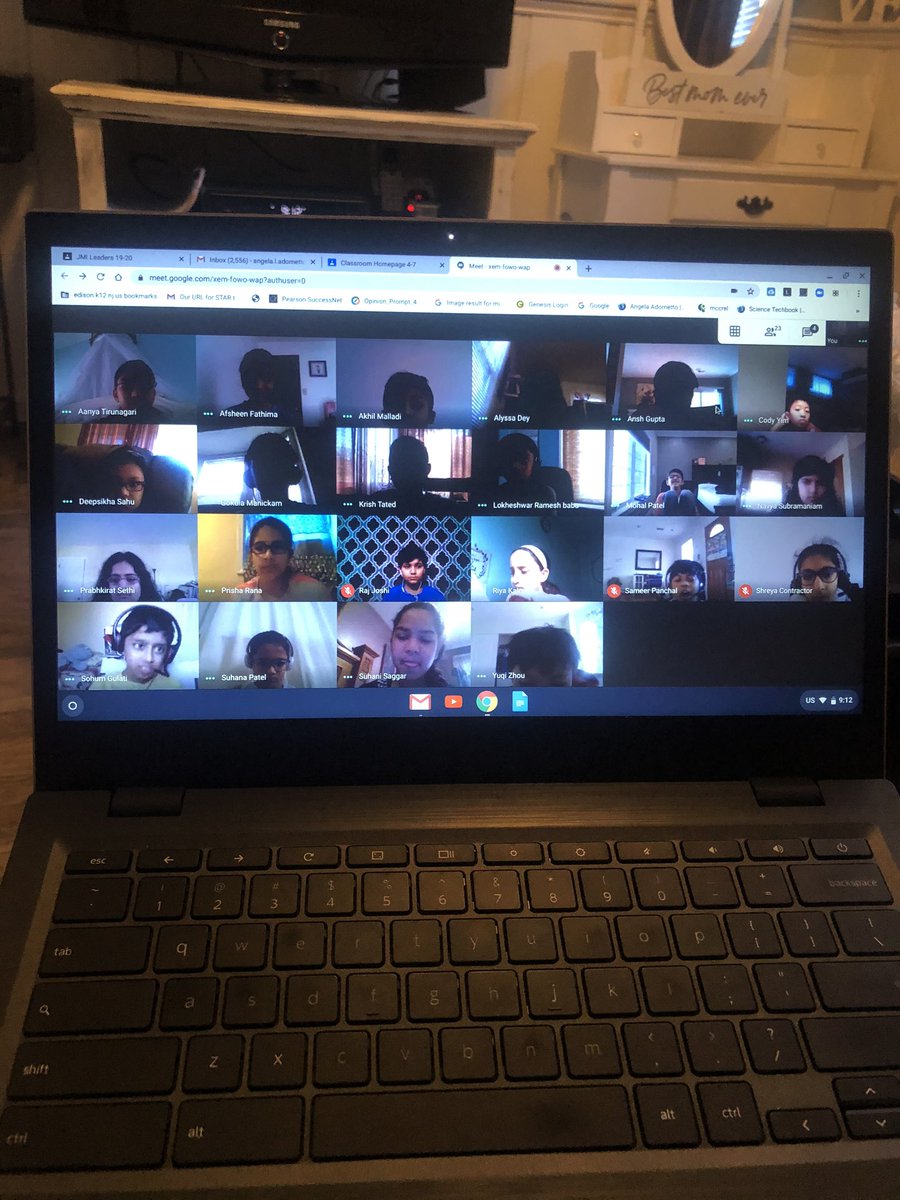 Google meet’s  grid view has transformed our morning meeting! I can now see everyone’s smiling face! @JMI_Edison #shinebrightedison #jmiknights #edisonk12 #jmi4th
