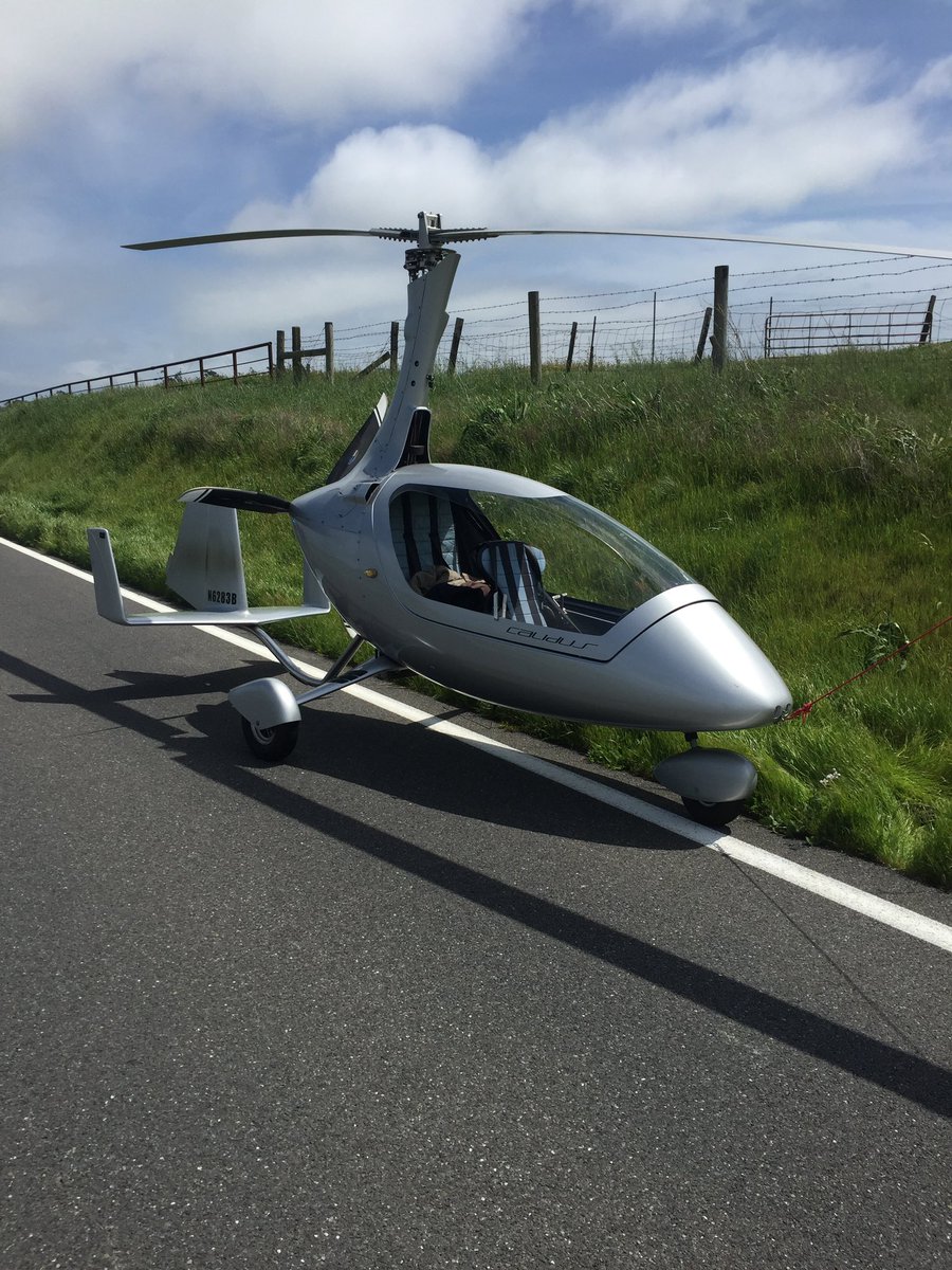 MarinSheriff's tweet photo. Yesterday, we responded to reports of a helicopter down on Tomales-Petaluma Rd. Upon arrival, we determined the helicopter pilot felt a weird vibration coming from the rotor and made an emergency landing. No injuries were reported. 

The NTSB is handling the investigation. https://t.co/TYfyo7nenE