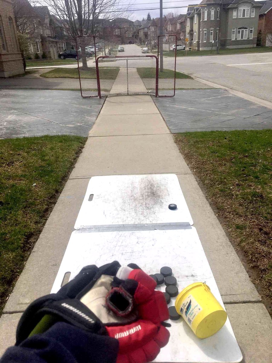 With the #COVID pandemic upon us, we’ve asked our players and staff to update us from their home towns. 

Today: Anthony Lamanna (<a href="/Anthonylamanna_/">Anthony Lamanna</a>)  takes target practice to the streets – and sidewalks – of Pickering, ON.
#stayhome