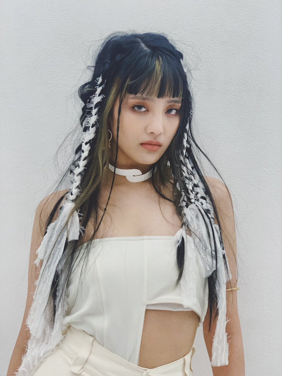 official_i_dle's tweet photo. [#민니] I Trust.. (NEVERLAND♡)

วันนี้เป็นอีกวันหนึ่งที่พวกเรามีความสุขมากเลยค่ะ วันที่ความฝันของพวกเราเป็นจริงขึ้นมาอีกอย่างแล้ว

https://t.co/SUodbQzBXt https://t.co/06YRn4r9nu