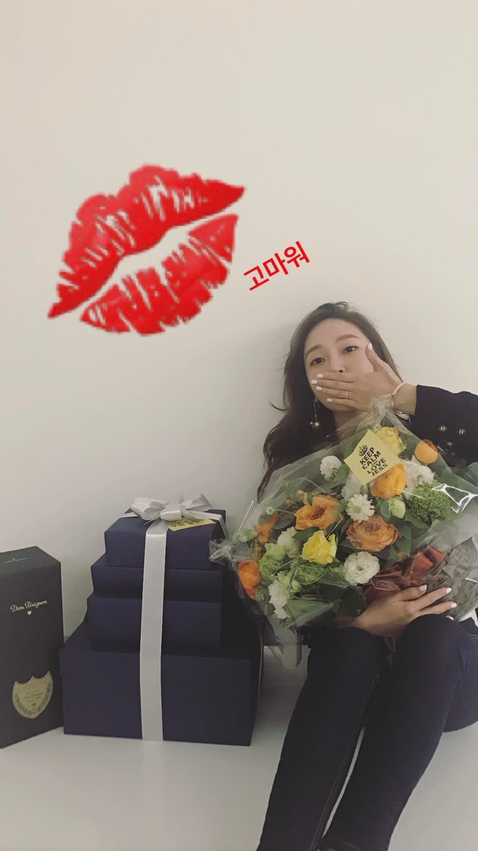 n년전 오늘의 제시카 tweet media