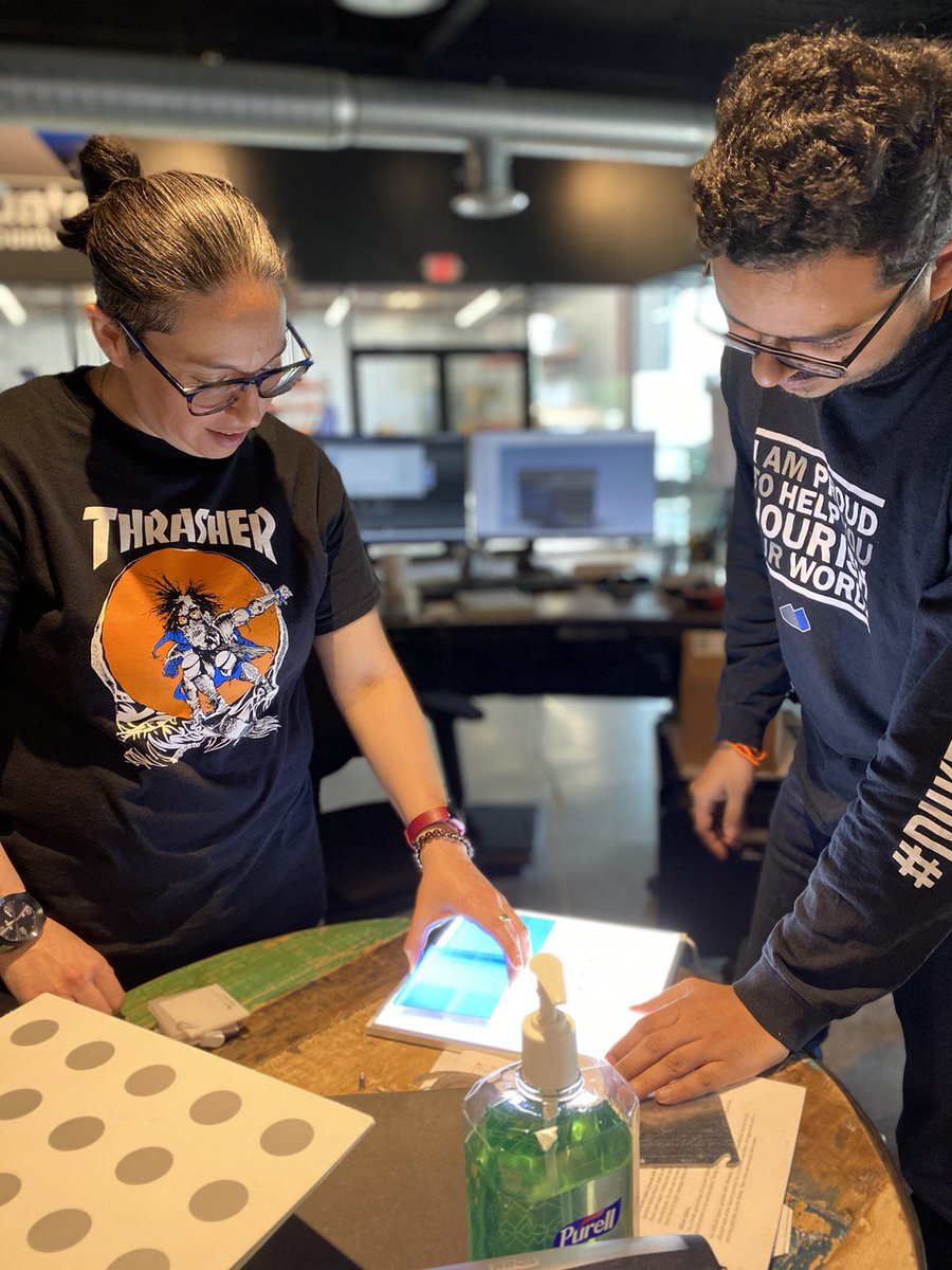 CounterInc's tweet photo. Throwback! Missing the days when we were hands-on! Here we are testing the translucency of a @3form sample for one of our projects.
#3Form #lighting #testing #panelfronts #whenweweretogether #teamwork #beforequarantine #countercraft #countercraftinc #customcounters https://t.co/jovrn7yopS