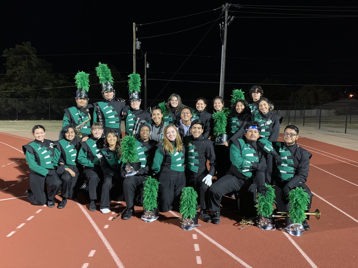 LWBullfrogBand's tweet photo. Great year Seniors!  Congrats again to Wind Ensemble on your Sweepstakes!

#BMB19 #Classof2020 #LWHS #LWISD #Lasttimeweweretogether https://t.co/tu4jN7NFup