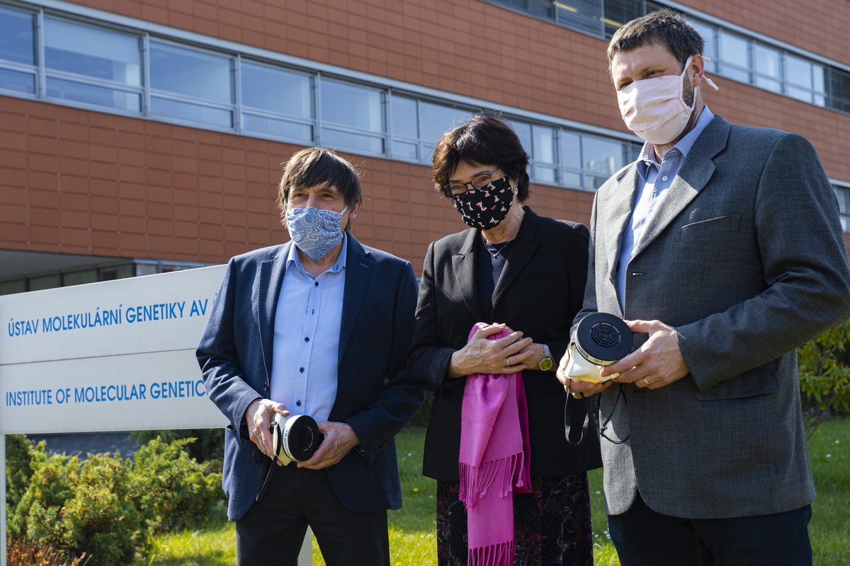 imgprague's tweet photo. New RP95 respirators, which were originally developed by @CIIRCCTU and will now be produced by the Institute of Physics @FZU_AVCR @Akademie_ved_CR and CARDAM solution company, were introduced today at @img_cas.
#covid19 #rp95 #respirators #ciircctu #cardam #fzuavcr #akademieved https://t.co/KUvnORhWI7