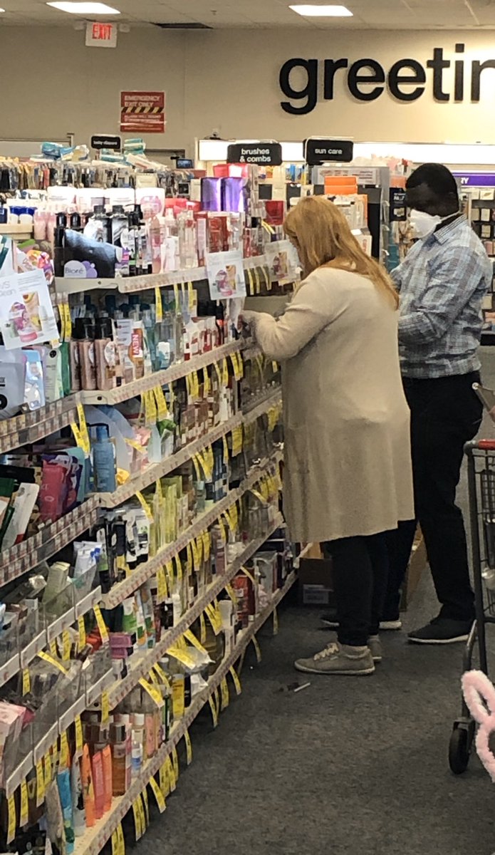 jcoca6's tweet photo. During these times it’s important we work in collaboration to drive results!!! Great day out in region 8 delivering on our commitment to drive great shrink results! #teamwork #R8isGr8 https://t.co/cT4cecFYsu