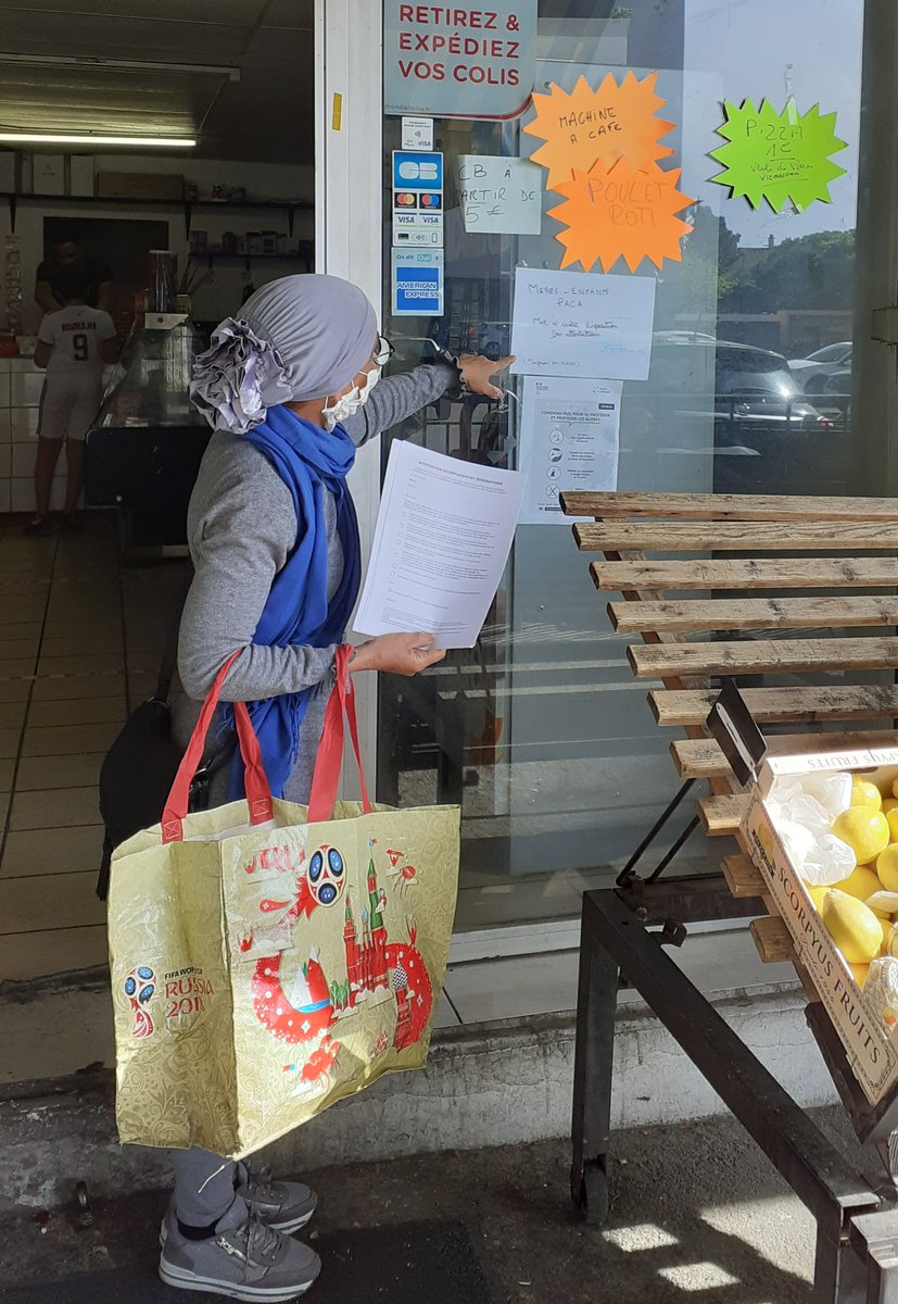 Mères Enfants PACA 
Quartier QPV
Le Castellas Marseille 13015
Distribution aux commerçants du Castellas des nouvelles attestations  et des affiches d'informations à destination des habitants
<a href="/SalinaGasmi/">Salina Gasmi Latrèche</a>
<a href="/SelmaRovini/">SELMA R</a> <a href="/J_Denormandie/">Julien Denormandie</a> <a href="/LamaouiYassin/">Yassin Lamaoui</a>