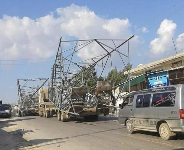 starrcongress's tweet image. The gangs of #Daesh in the service of #Turkey plunder #Edlib. After the hospital and the school, they now take the electric poles and bring them to Turkey.
#StopTurkishInvasion