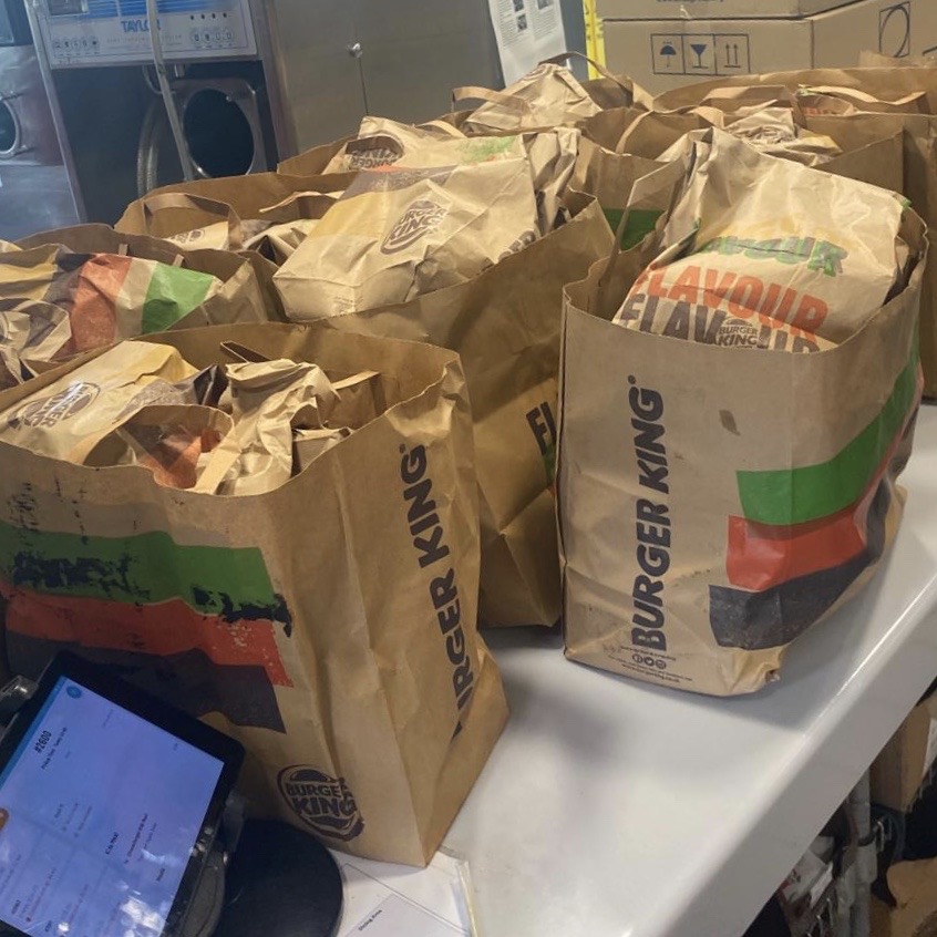 BurgerKingUK's tweet photo. We’re reopening four stores in Bristol, Swindon and Coventry for delivery only and we’ll be donating 1000 meals a week to the amazing NHS staff who are working on the frontline right now. We can't thank them enough for their hard work ❤️👑 https://t.co/YjqEHv42Qw