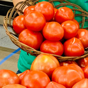 We now carry tomatoes from Big John's Hydro Farm! Beautiful, tasty and fresh from Lawndale, NC!

#brevard #wnc #transylvaniacounty