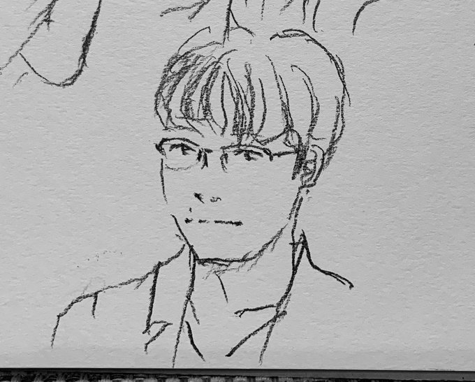 いたずら描きノート恥ずかしくなって消した!

一発描きしのりんだけおいておきます♡
おやすみなさい☽・:* 