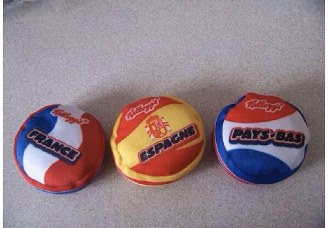 ttttuserrer5's tweet image. t un ancien si t’as connu ça