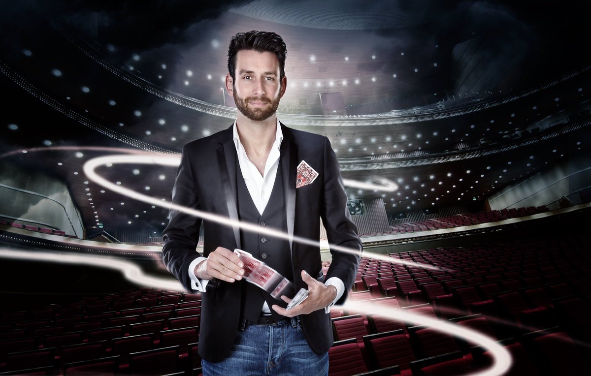 On Sat 25th April 2020 📆at 12:00 ⏰ I will be broadcasting a 30 minute Magic Show 🎩🎫
It will be completely free &amp; will include several interactive tricks that you can get involved with at home🏡 
Please like / share / tag anyone who you think it might help to let them know 💓
