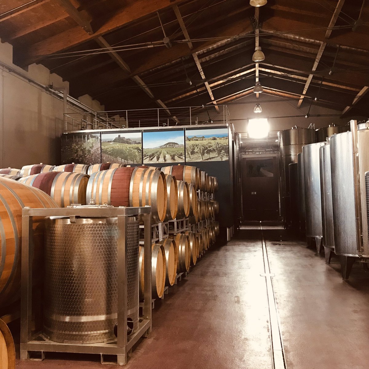 rizzardiwines's tweet photo. #allquiet #here #weekswork #done #timeforhome looking forward to #summer to a full #tastingroom to #welcomingback #guests to #busier #times #madeintaly #italianwine #valpolicella #bardolino #soave #amarone #estategrown #familyowned #guerrieririzzardi #staysafe #drinkgreatwine https://t.co/4BR81GojSR