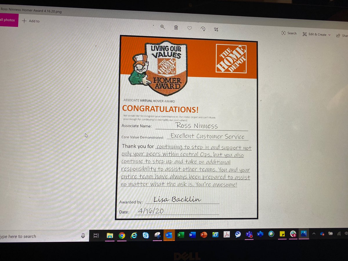 Mcgalec99's tweet image. Congratulations Megan Lewis and Ross Ninness on your recognition!  You are so appreciated!  @BacklinLisa @patmx1 @wjackblair @_ian_phelps @RAGrazian @JHarrisonHD @DfcCentralOps #excellentcustomerservice #livingthevalues
