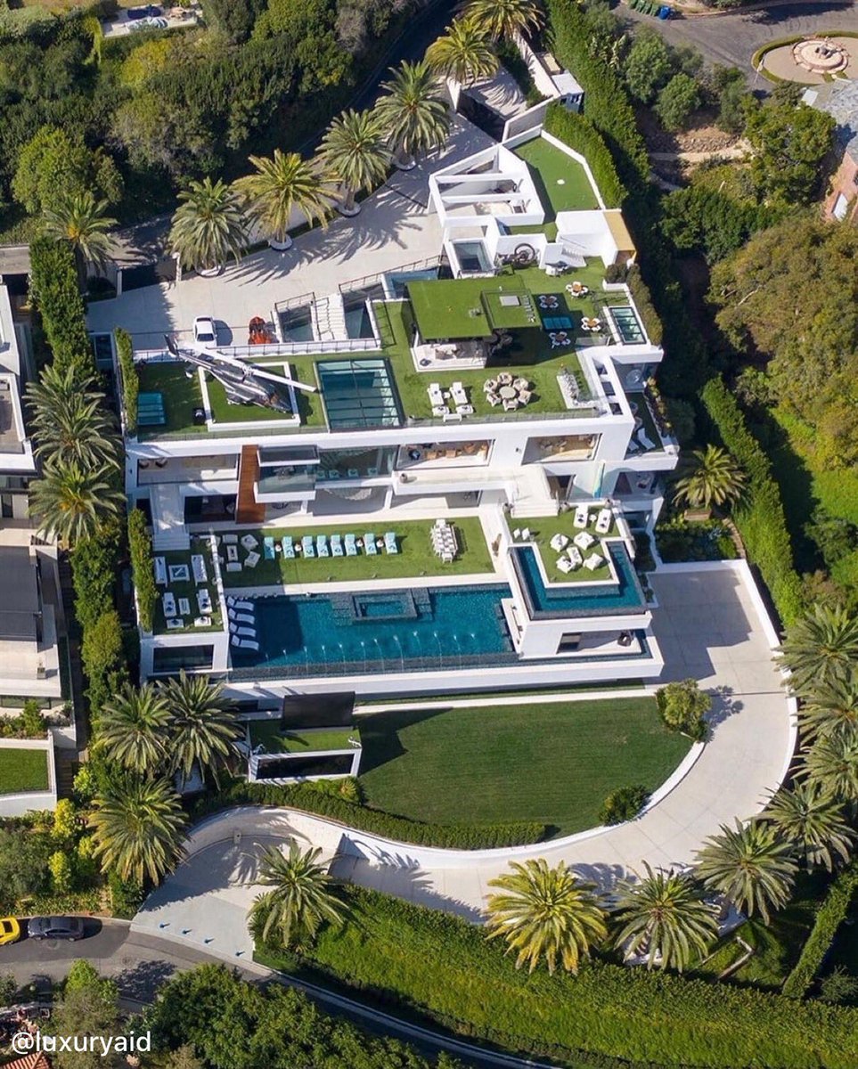 Luxury_WorId's tweet photo. Los Angeles house 🥰 https://t.co/h2TH2K9GHq