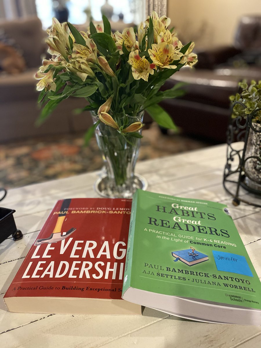 This is why #CISDRocks ! Great administrators are inspiring me to be a better a better teacher and leader! Thanks, Lisa Hill, for the flowers and books!! L❤️VE! #sdlhawkstrong