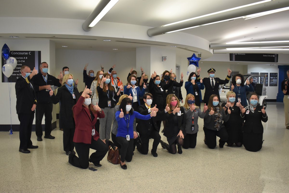 goingplacesCLE's tweet photo. What an amazing team @united today giving the @ClevelandClinic volunteers a hero's send-off! https://t.co/FF6oSTlYd2