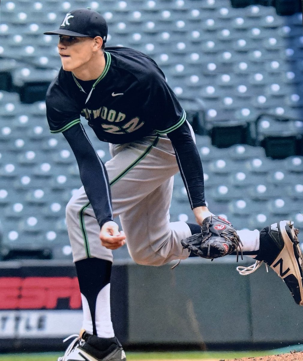 Chris Egan King-5 TV tweet media