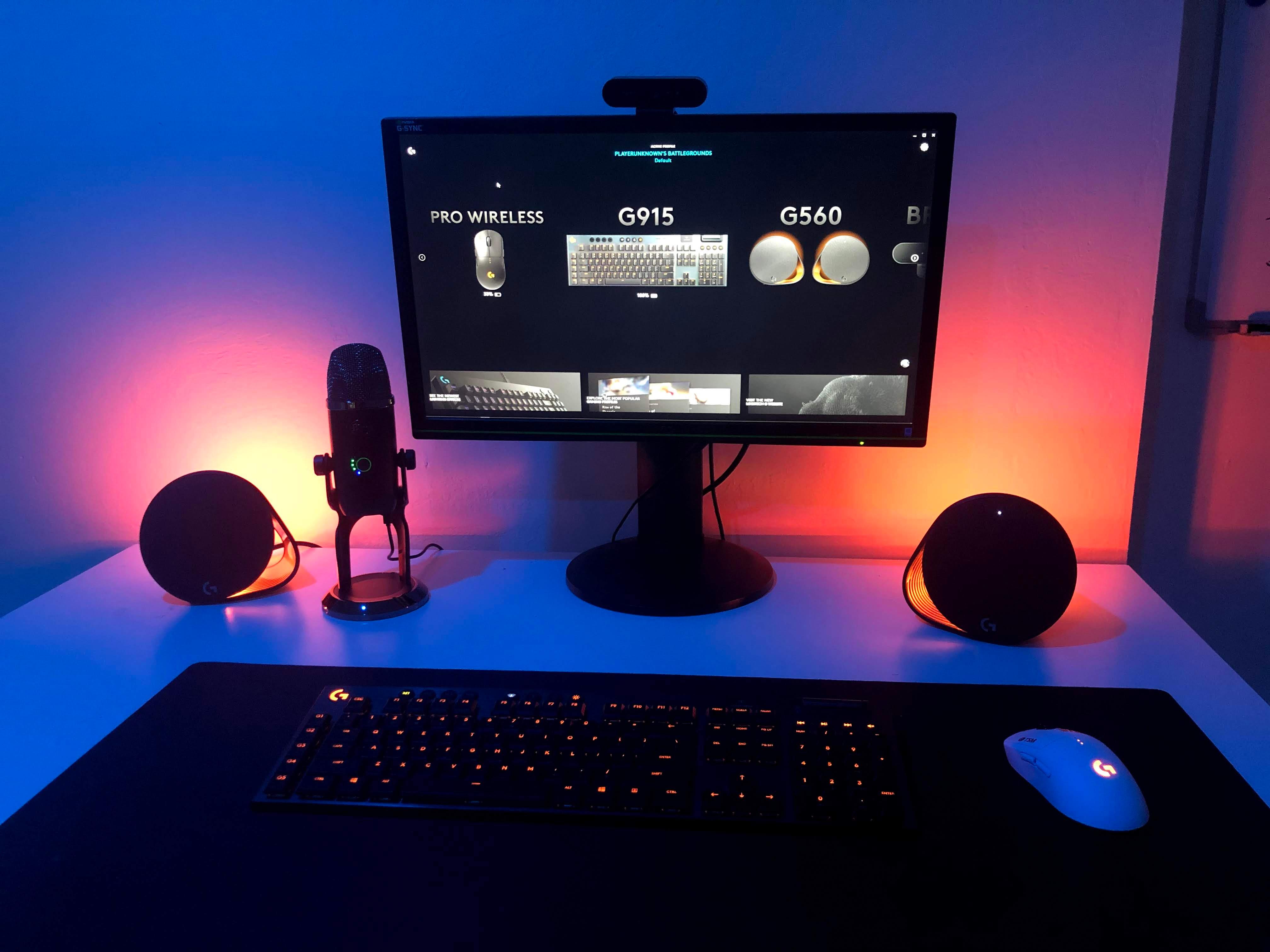 Paine Gillic stil Meander Logitech G on Twitter: "The everything station to help you  #PlayApartTogether. Share your setup with #MyLogitechG for a chance to be  featured. 📷: @LogitechG_H1Kr https://t.co/d1nsKEbkCT" / Twitter