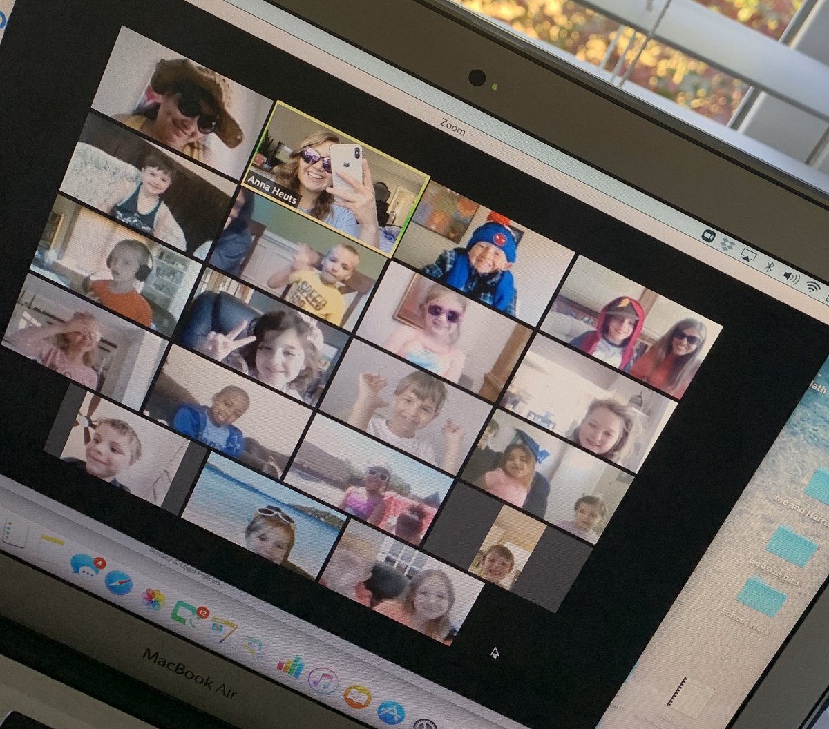 TashaMerritt13's tweet photo. Morning Zoom meeting in our favorite weather attire! We have loved learning about the different types of weather this week! 🌞⛅️🌧��☃️🌊🌬⛈🌩☔️🌪🌈 
#WeB4MeEWA  #thisisK4EWA 
@EASTWAKEACADEMY https://t.co/sza87ov4C2