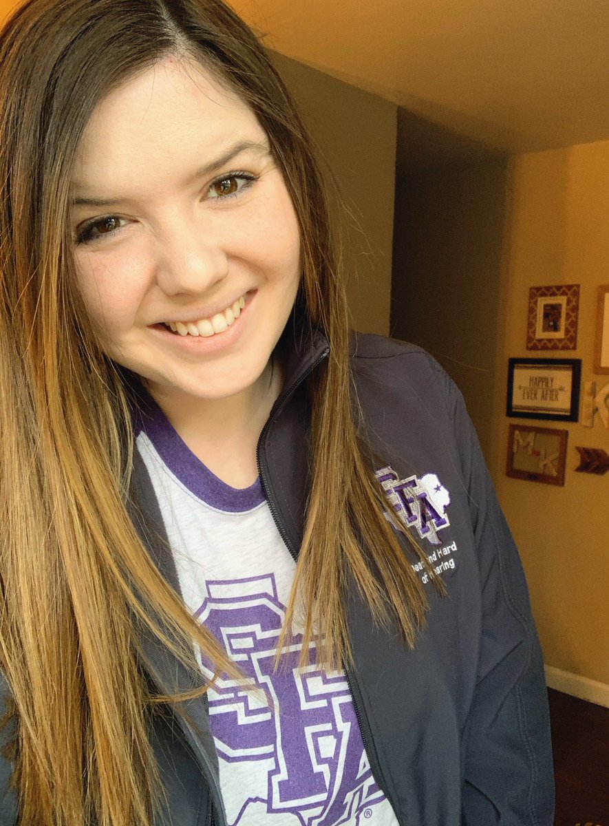 metzger_mrs's tweet image. AXE’EM JACKS! 💜 It’s college day! #VirtualSpiritWeek #TeamBritain #2014grad @SFASU @BritainElem @IrvingISD