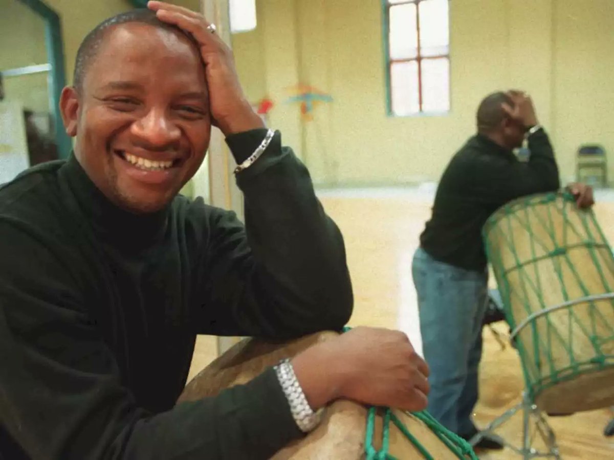 Kulture_online's tweet photo. Born in Soweto, with no formal training in music, he left school at the age of nine to perform music in night clubs. Morake recorded his first single, "Celebration", when he was 12 years old.

#LeboM #AppreciationWeek #SAHeroes #AfricaToTheWorld #ProudOfOurOwn #TheLionKing https://t.co/yeqJ0gsG9L