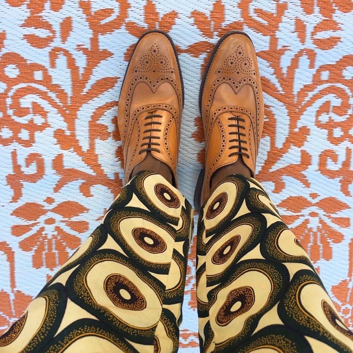 Had the great pleasure of putting together an Afro Beats playlist for The Shuffle by <a href="/2millionicons/">2 Million Icons</a>, an exclusive selection of playlists from the country’s cultural figures both established and emerging. Link here: facultypress.org/voices/7243962…