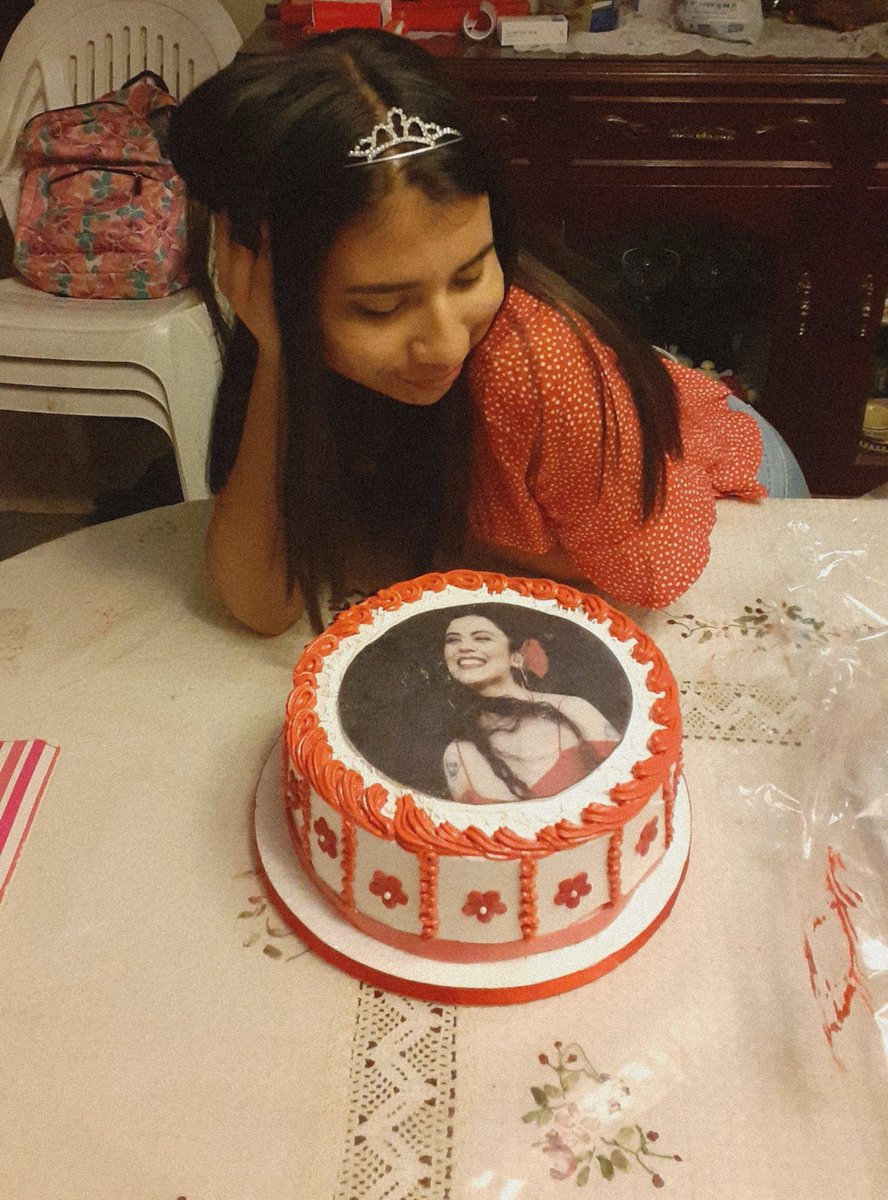 yotequii's tweet image. Esa tortan nunca se olvida 🥺🥺🥺💓 #MeSientoBiutiful #Biutiful  @monlaferte