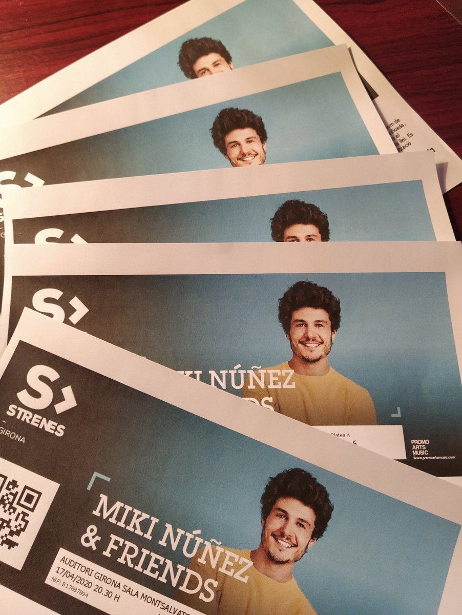 marga_nic's tweet photo. @mikinunez Ara estariem al concert.😣
Esperem poder assistir al juny😃 però pel que han dit avui... els espectacles per ventura hauran d'esperar un poc més😲 
Bé, arribarà el dia q anem a un concert teu @mikinunez 
Ho aconseguirem !! 💪😃 https://t.co/sYaIeHTKgY