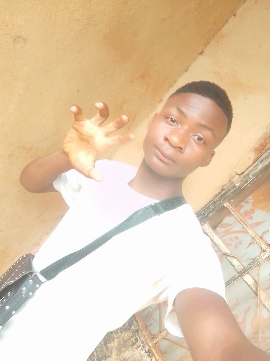 kasteonal tweet picture