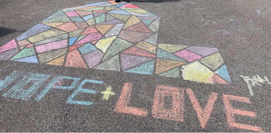 More inspirational thank you and messages of hope from our amazing students! #wiltonwayCT #community #hope #thankyou <a href="/WPSCMSocial/">CM Live</a> @LCatalano42 <a href="/MMontanaro_Art/">Michele Montanaro</a>