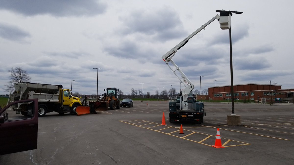So proud of the way so many people are chipping in to make this afternoon's big truck event successful! SUNY Brockport spirit in action!