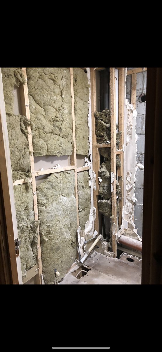 Goin to make a thread of some of the bathrooms av tiled and fitted over the last couple years in case anyone’s into that kinda hing