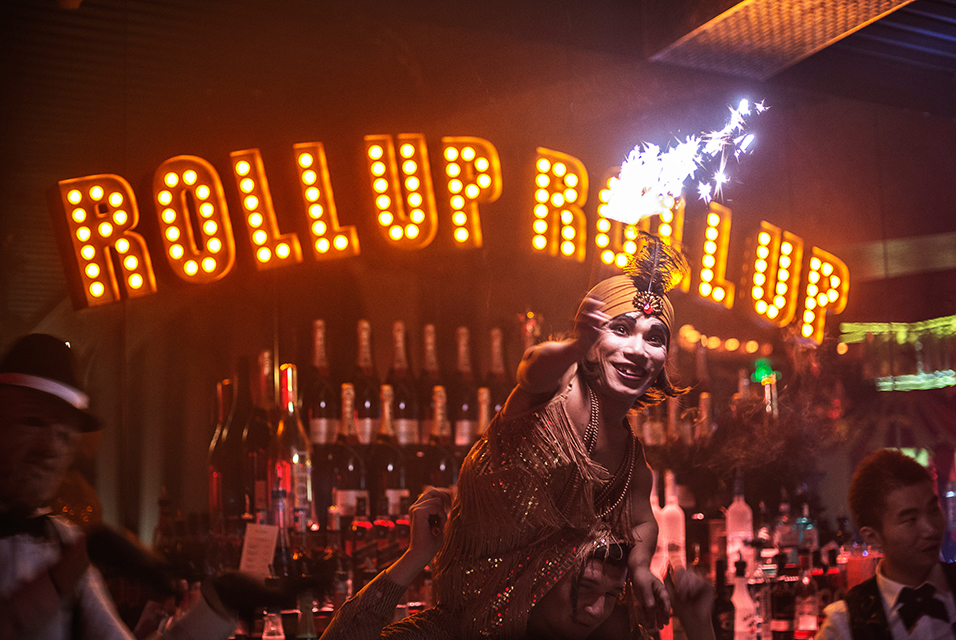 artdaily's tweet image. Head On(line) Photo Festival reveals interactive digital program  artdaily.cc/news/122768/He… #HeadOnline #PhotoFestival #interactiveprogram #art #newspaper